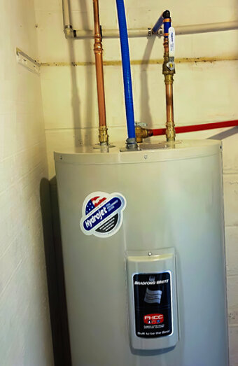 https://kinrosshotwater.com.au/uploads/2025/06/electric-hot-water-system-32554.jpg