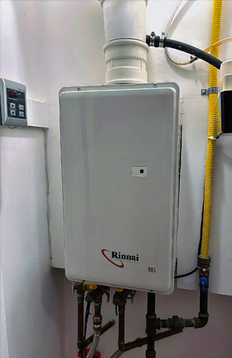 https://kinrosshotwater.com.au/uploads/2025/06/hot-water-87450.jpg