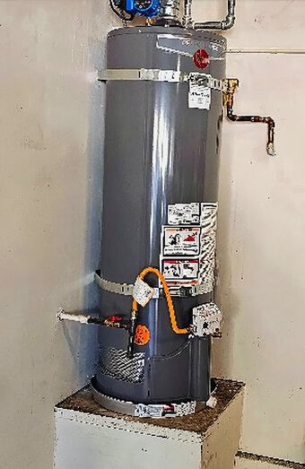 https://kinrosshotwater.com.au/uploads/2025/06/hot-water-95452.jpg