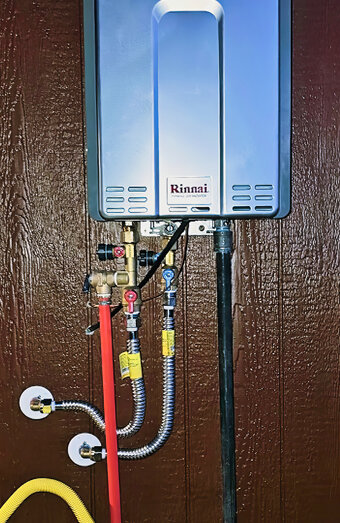 https://kinrosshotwater.com.au/uploads/2025/06/instant-hot-water-systems-93408.jpg